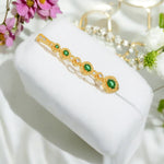 Load image into Gallery viewer, Emerald Grace Necklace
