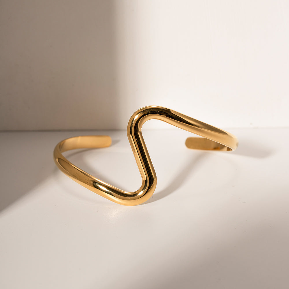 Vintage Style Irregular Bangle