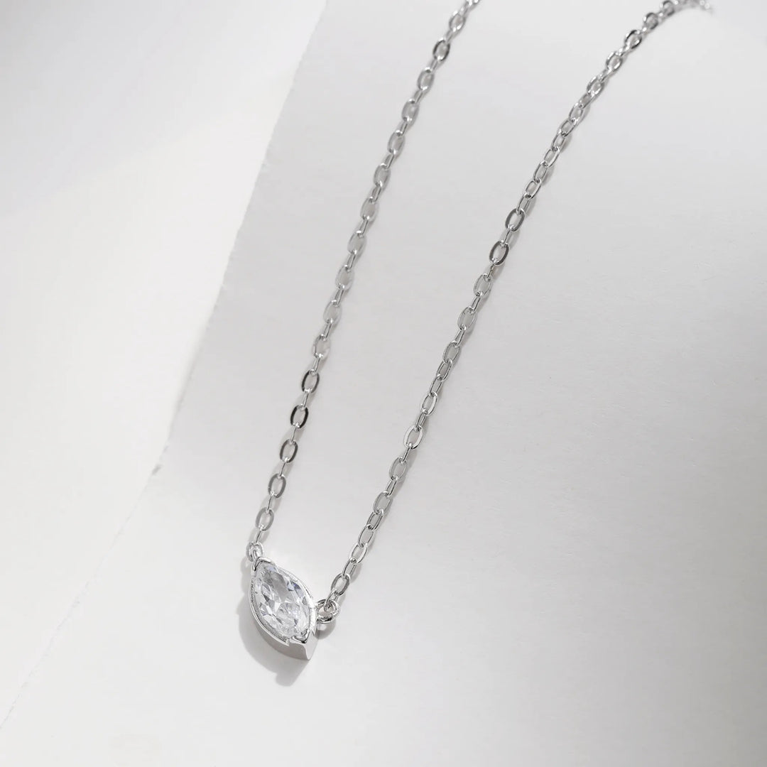 Oval Zircon Pendant Necklace