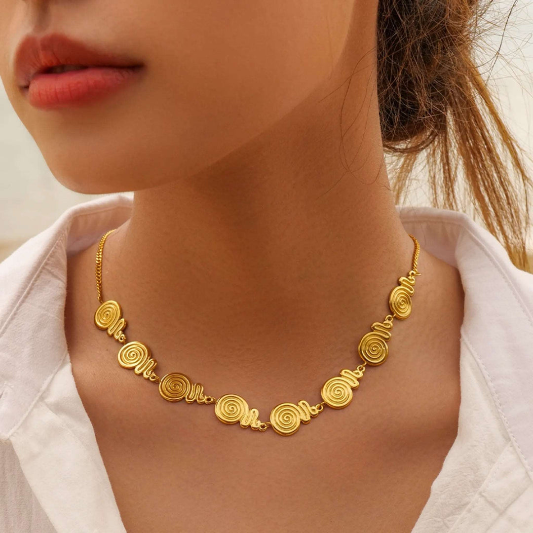 Classic Style Necklace